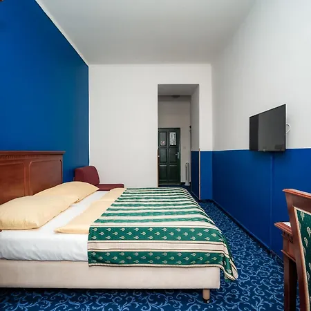 Czechia 3*