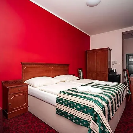 Hotel Czechia 3*